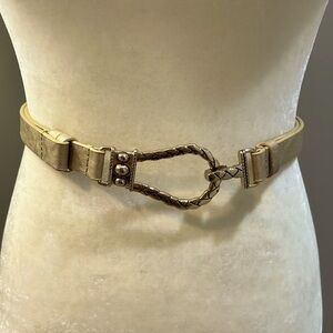 NWOT CHICO’S Faux Leather Gold Metallic Belt with Gold Buckle - M/L